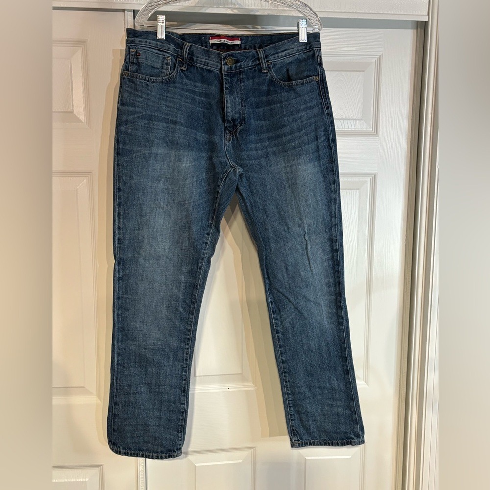 Tommy Hilfiger men's straight 34/30 jeans